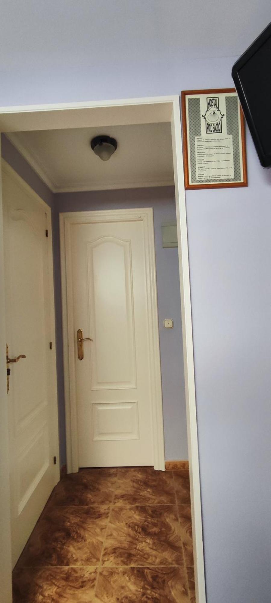 Pico Sacro I Hostal-Pension Santiago De Compostela Zimmer foto